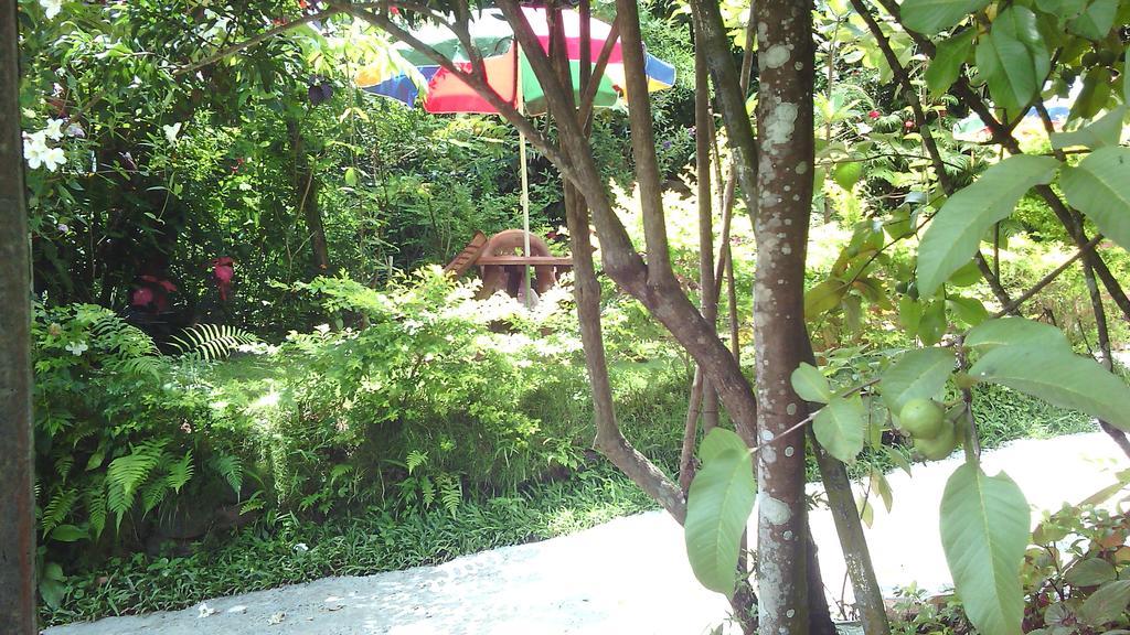 Haniffas Holiday Inn Kandy Ngoại thất bức ảnh