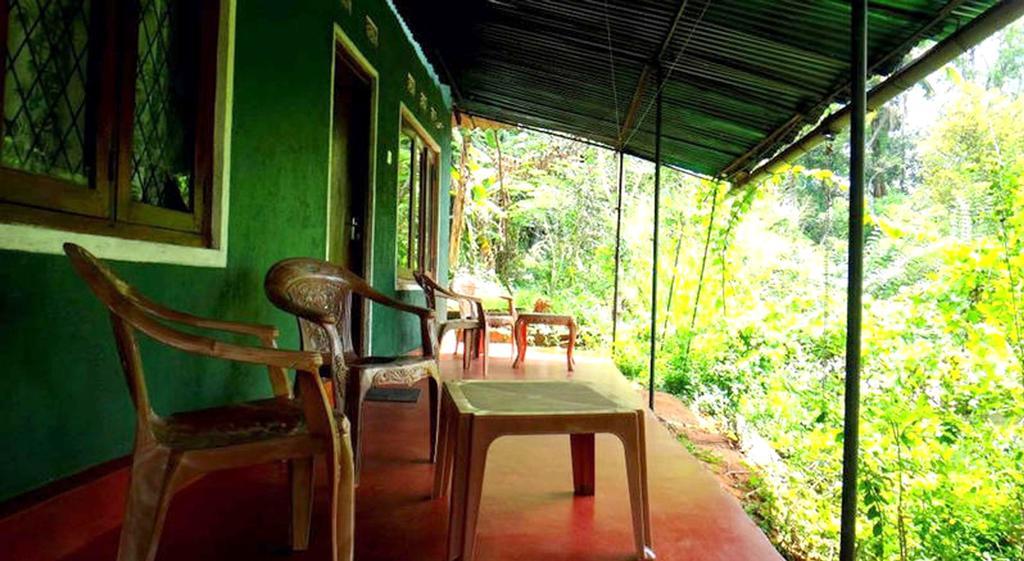 Haniffas Holiday Inn Kandy Ngoại thất bức ảnh